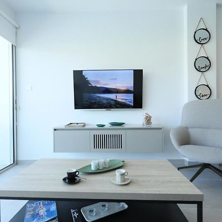 Lovely Cozy One Bedroom Suite With Pool بروتاراس المظهر الخارجي الصورة
