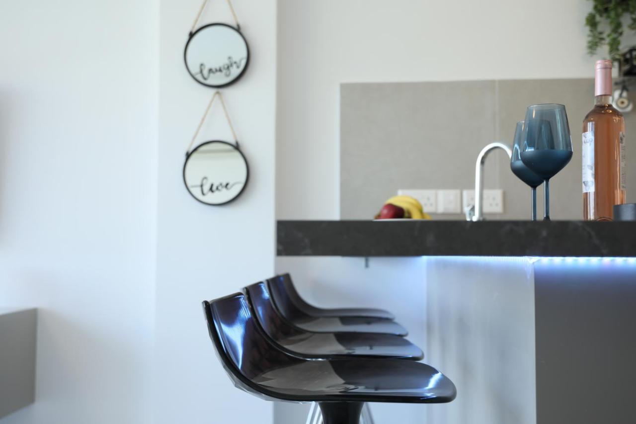 Lovely Cozy One Bedroom Suite With Pool بروتاراس المظهر الخارجي الصورة