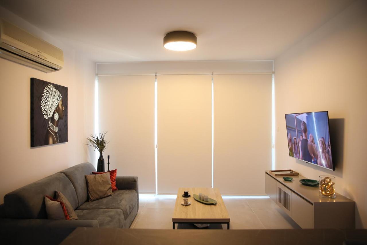 Lovely Cozy One Bedroom Suite With Pool بروتاراس المظهر الخارجي الصورة