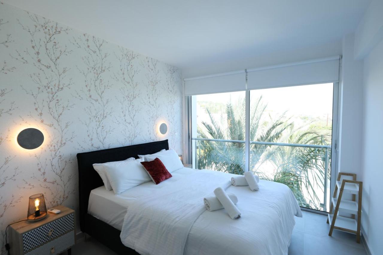 Lovely Cozy One Bedroom Suite With Pool بروتاراس المظهر الخارجي الصورة